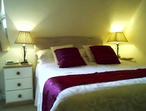 Gables Guest House Oxford - Photo4