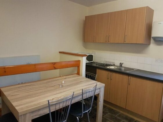 Cosy stay in 4 bedroom apartment - Photo4
