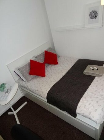 Double room in welcoming home