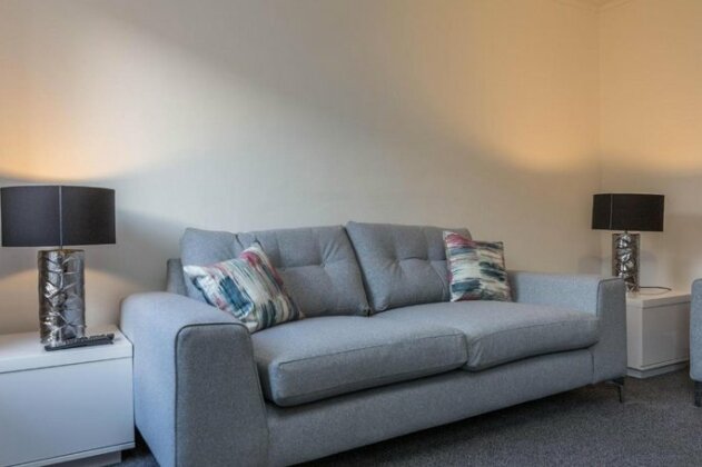 Magdala Apartment - Sleek and Modern 2bed in Nottingham - Photo3