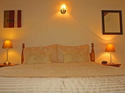 Raniven Guest House - Photo3