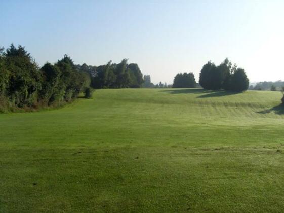 Newent Golf Club and Lodges - Photo3