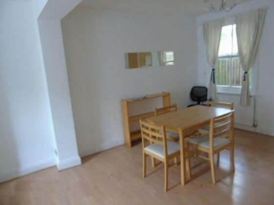 3 Bedroom House In Central Oxford - Photo2