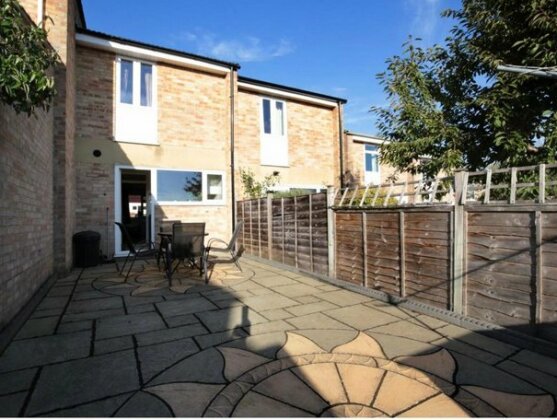 Arma Short Stays - Modern 2 Bed Oxford House Free Parking And Garden