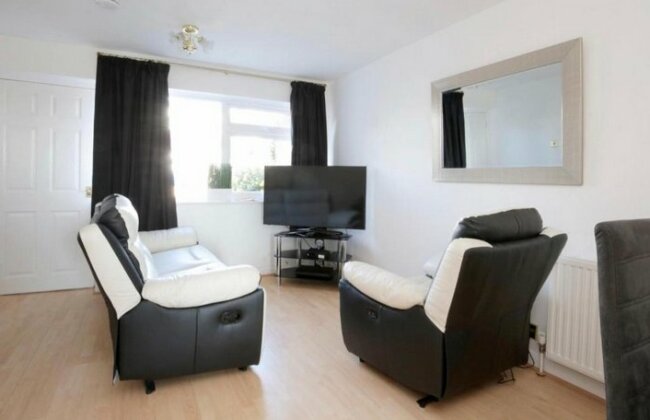 Arma Short Stays - Modern 2 Bed Oxford House Free Parking And Garden - Photo2