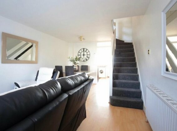 Arma Short Stays - Modern 2 Bed Oxford House Free Parking And Garden - Photo3