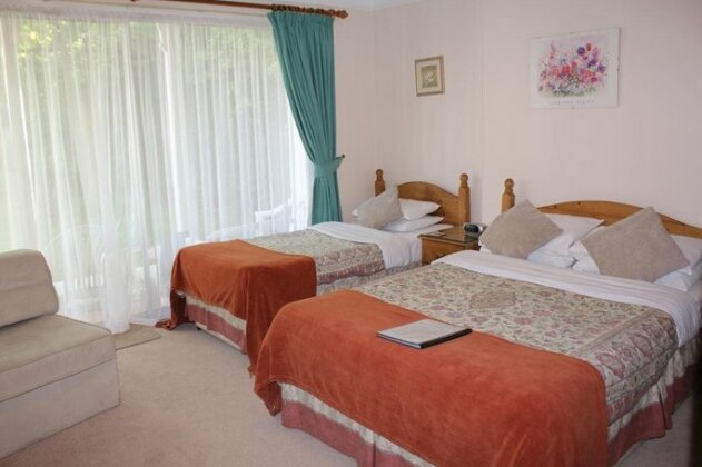 Pickwicks Guest House - Photo5