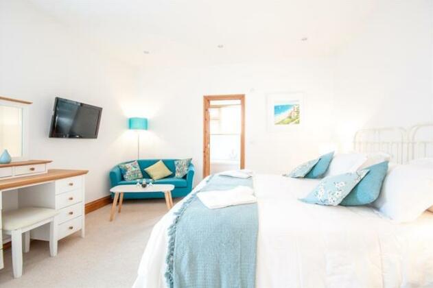 Padstow Bed & Breakfast - Photo5
