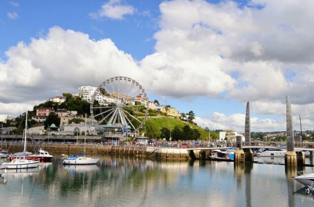 Luxury Apartment on Paignton Harbour Sleeps 6 - Photo5