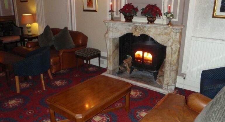 Pine Trees Hotel Pitlochry - Photo5