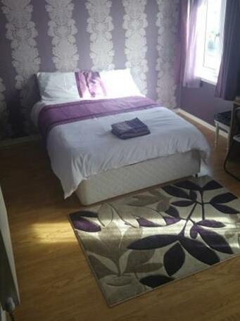 Homestay in Plymouth near Plymouth Parkway Football Club