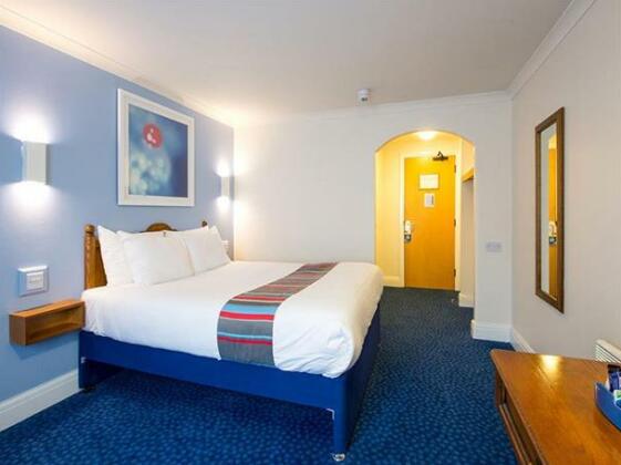 Travelodge Plymouth Derriford - Photo3