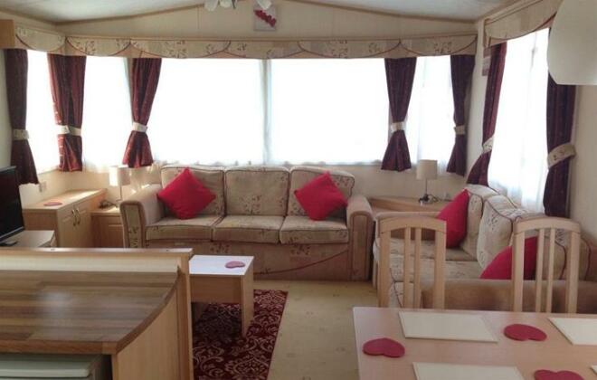 Bambi Luxury Static Caravan - Photo2