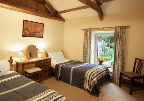 Swansea Valley Holiday Cottages - Photo2