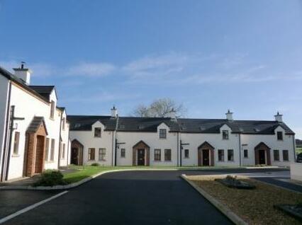Ulster Cottages - Photo2