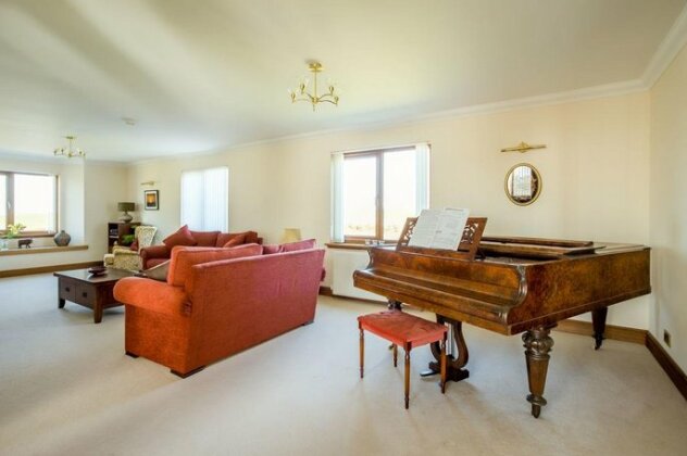 Knockniemoak Bed and Breakfast - Photo5