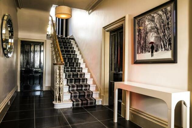 Mount Stewart Hotel - Photo2