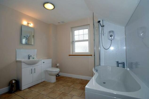 The Downshire Hotel - Photo2