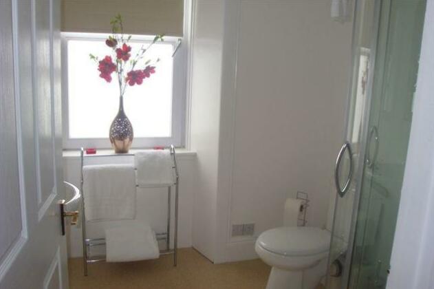 The Downshire Hotel - Photo5