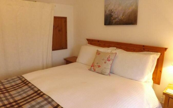 2 Keepers Cottage - Photo3