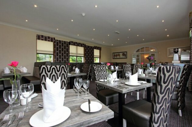 Skeabost Hotel - Photo2