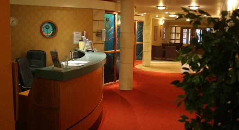 Inn on the Coast - Photo2