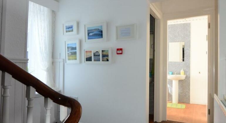 Portrush Townhouse Boutique Hostel - Photo2