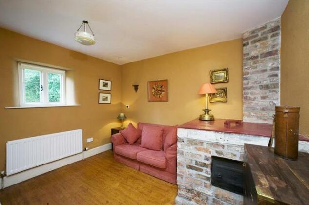 Ballealy Cottage - Photo3