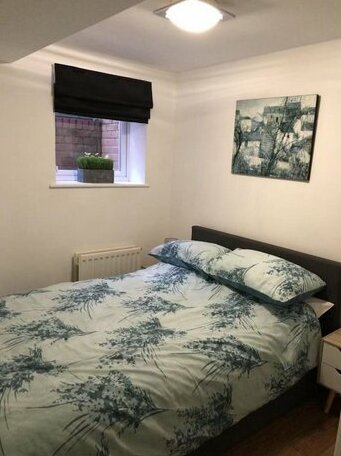 Comfortable Apartment in Reading West sleeps 4 - Photo2