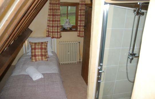 Meadow Cottage Guest House - Photo3