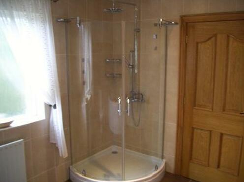 The Weefield Bed and Breakfast - Photo4