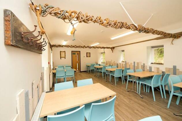 YHA Boggle Hole - Photo3