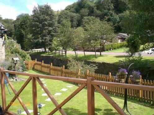 Number 678 Guest House Rossendale - Photo2