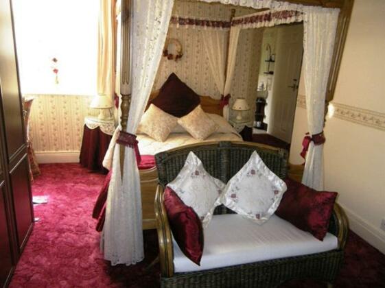 Katerina's Guest House - Photo2
