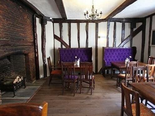 Old Bull Inn - Photo3