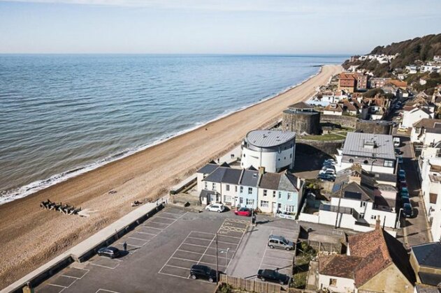 Beachside House Sandgate - Photo5