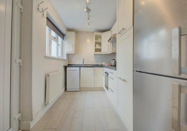 1 Plantation Cottages - Photo3