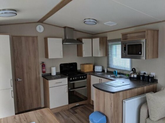 4 Berth Static Home - Photo4