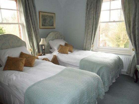 Holly Croft - Photo3