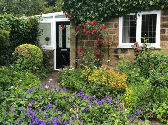Scalby Grove Cottage - Photo3