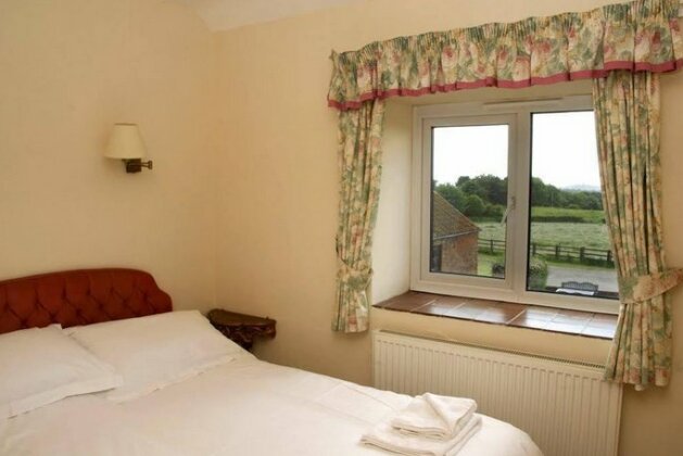 Wrea Head Country Cottages - Photo5