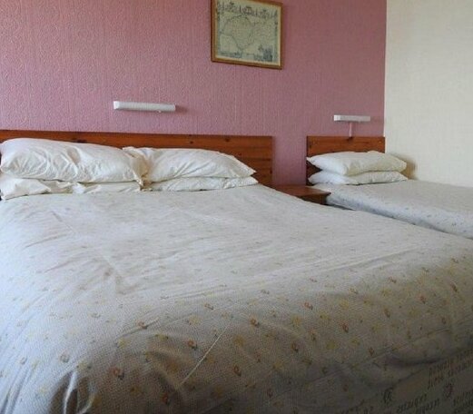 Cliffside Guesthouse - Photo2