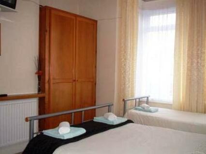 Hermosa Guesthouse - Photo5