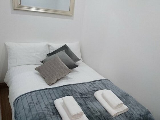 Marine View Apartments - Photo3