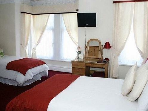 Robyn's Guest House - Photo5