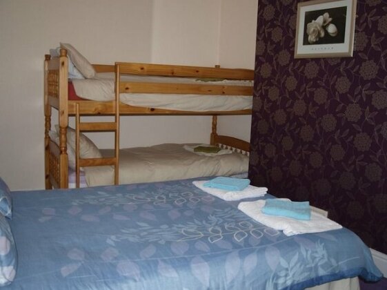 Sea Dogs Guest House - Photo4