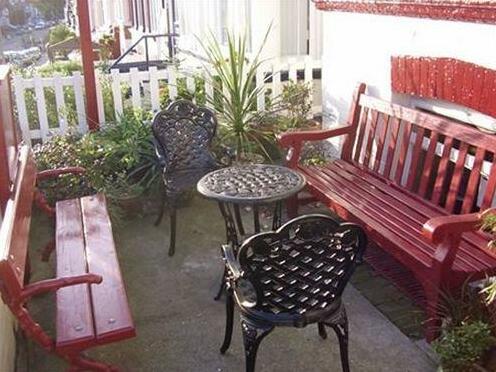 The Meltham Guest House - Photo5