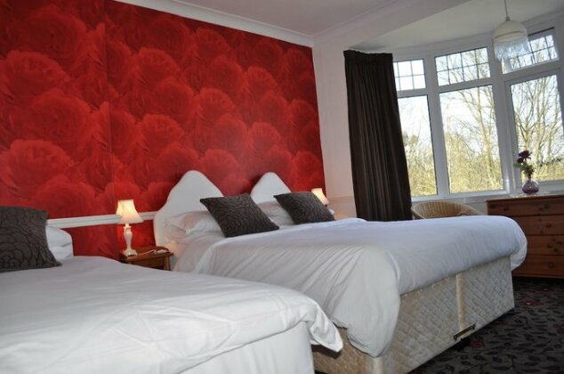 The Russell - Photo3