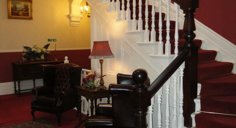 Bourne Hall Country Hotel - Photo3