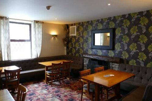 The Kings Arms Shap - Photo3